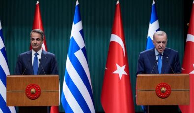 Erdoğan: Yunanistan ile aramızda çözülmeyecek sorun yok