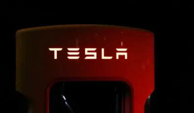 Almanya’da Tesla’nın giga fabrikasını endişelerine rağmen onayladı