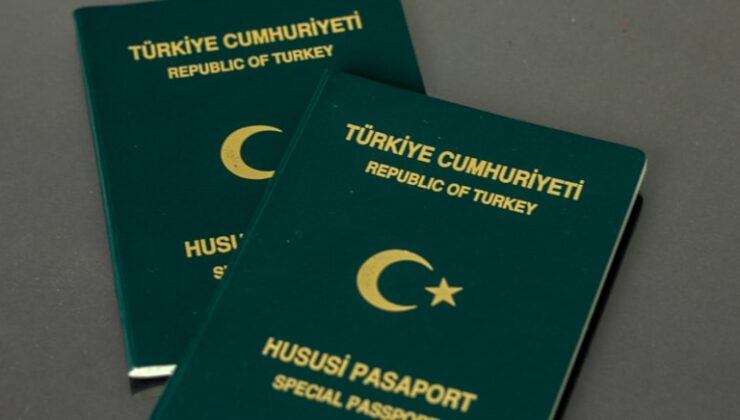Erdoğan’dan oda ve borsa başkanı patronlara yeşil pasaport müjdesi