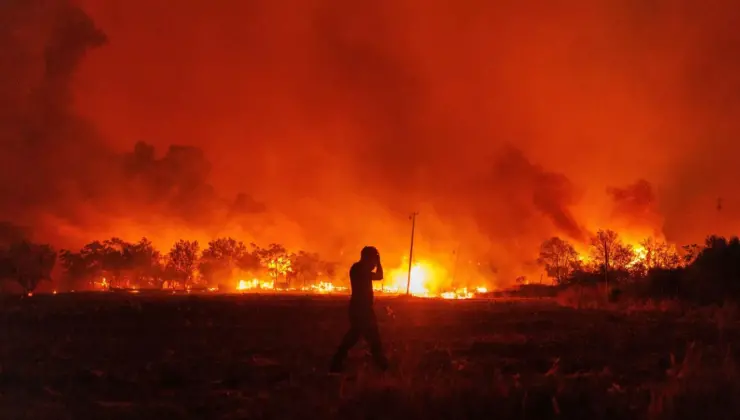 Yunanistan’da orman yangını paniği: Bir Türk yakalandı