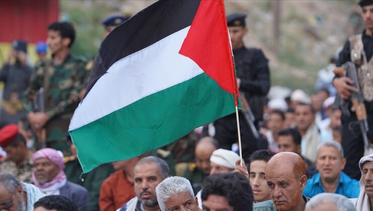 Yemen’de Gazze’ye destek gösterisi düzenlendi