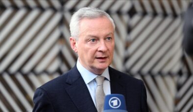 Ekonomi Bakanı Le Maire: Fransa, IMF ve AB vesayeti altına girebilir