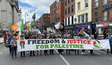 İrlanda’da, İsrail ile olan ticaret protesto edildi