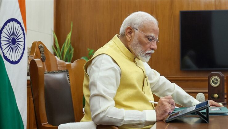 Hindistan başbakanı Modi, ilk Bakanlar Kurulu toplantısını yaptı