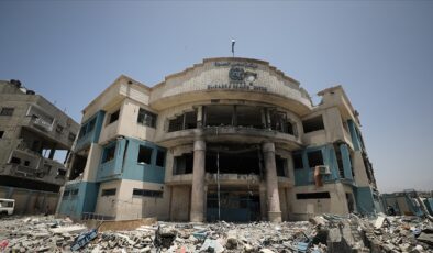 UNRWA: Gazze Şeridi’ndeki tesislerimizin yarısından fazlası vuruldu