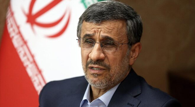 Ahmedinejad, seçimler için adaylık başvurusu yaptı