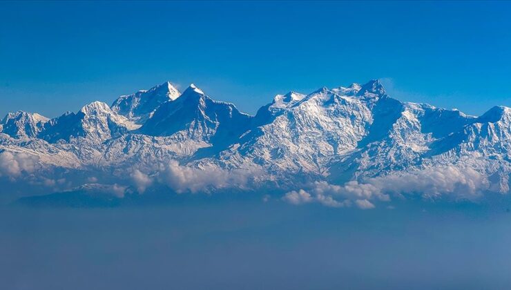 Himalayalar’ın zirveleri çöplük olmuş: 4 de ceset bulundu