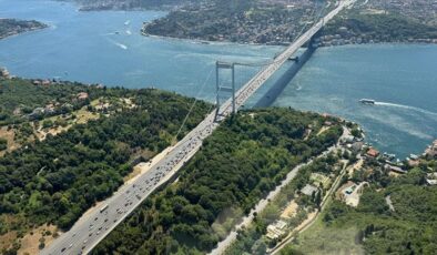 İstanbul’da tatil dönüşü yollardaki trafik havadan denetlendi
