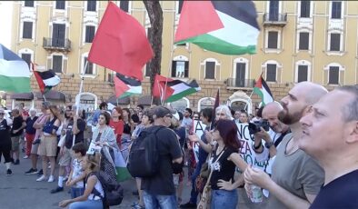 İtalya’da Filistin’e destek yürüyüşleri düzenlendi