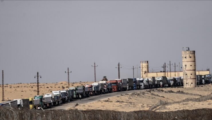 Gazze’ye gidecek 2 binden fazla tır Mısır’da bekliyor