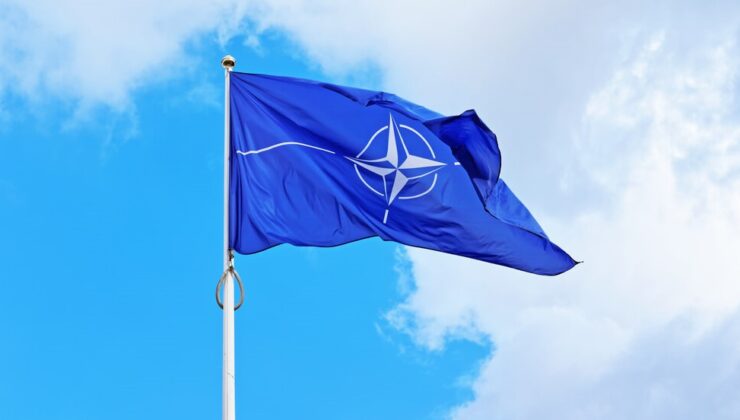 Eski İsviçre Cumhurbaşkanı, NATO ve AB’ye katılım şartını açıkladı