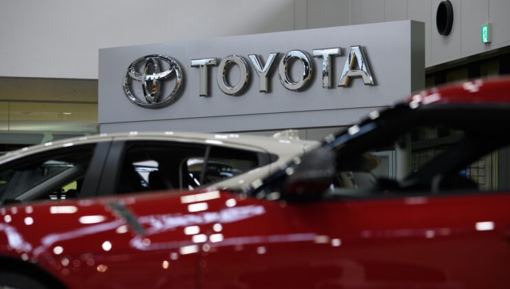 Dev şirketler Toyota hissesi satıyor
