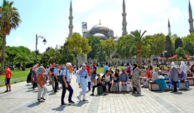 İstanbul’a gelen turist sayısında yüzde 10 artış