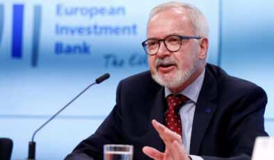 Avrupa Yatırım Bankası eski başkanına yolsuzluk soruşturması
