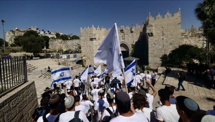 Yahudilerin Doğu Kudüs’teki provokatif “bayrak yürüyüşü” başladı