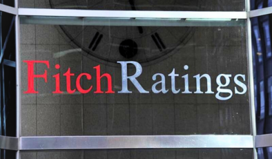 Fitch, İsrail’in kredi notunu düşürdü