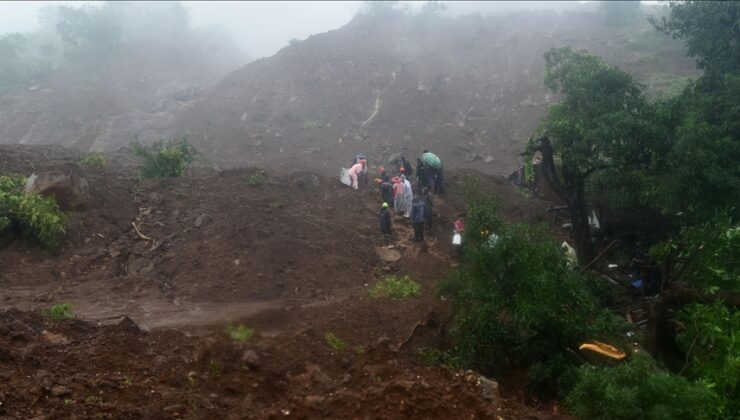 Hindistan’da toprak kaymaları: 167 kişi hayatını kaybetti