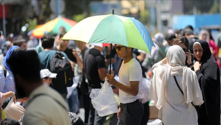 İran’da aşırı sıcaklar nedeniyle tüm kamu kurumları tatil edildi
