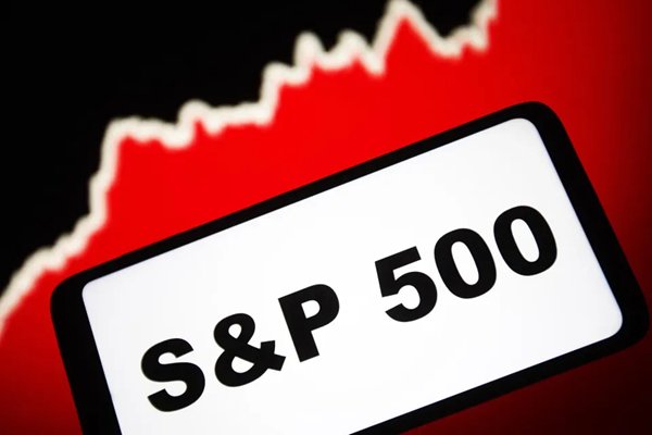 S&P 500’den 37’inci rekor