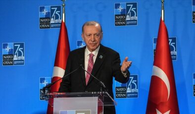 Cumhurbaşkanı Erdoğan, NATO Zirvesi’nde yoğun diplomasi trafiği yürüttü