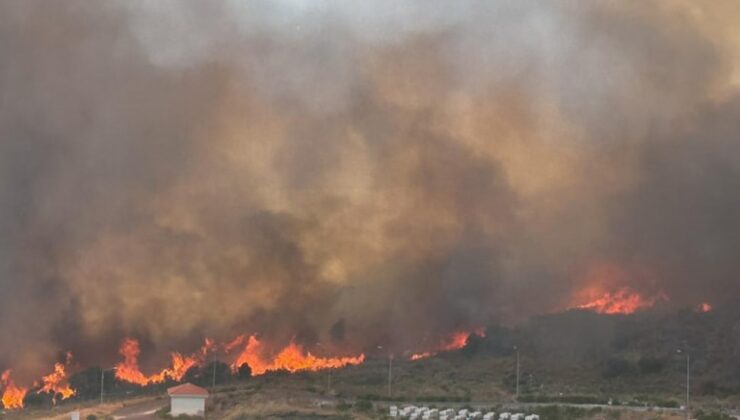 İstanköy adası alev alev yanıyor