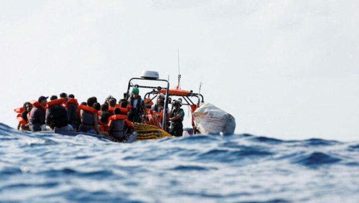 Göçmen teknesi battı: 89 ölü