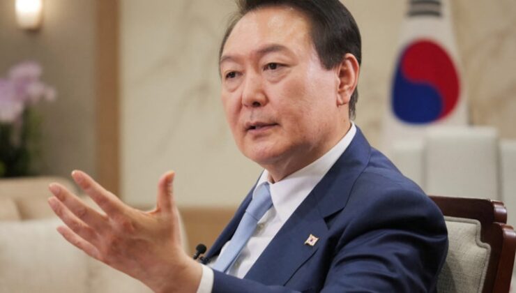 Güney Kore’de Devlet Başkanı Yoon’a karşı 810 bin imza toplandı