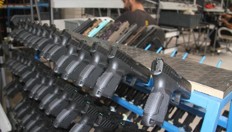 Konya’da yeni nesil tabanca üreten firma yurt dışı pazarını artırıyor