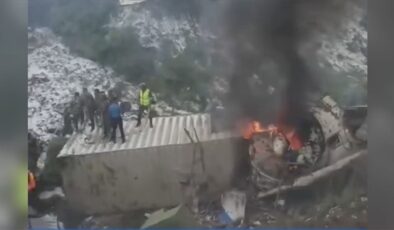 Nepal’de kalkış sırasında pistte kaza yapan uçaktaki 18 kişi öldü