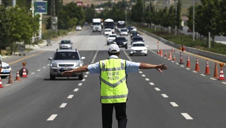 Bakan Yerlikaya: 400 bin 980 araca-sürücüye işlem yapıldı