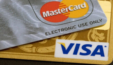 Visa ve Mastercard AB’deki komisyonlarını düşük tutmaya devam edecek