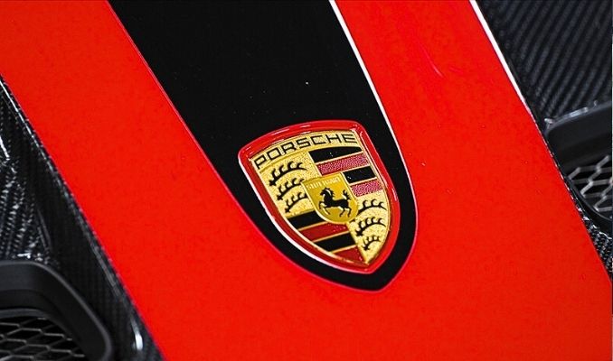 Porsche ilk yarıda Çin etkisiyle daha az otomobil sattı