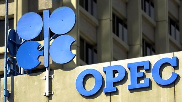 OPEC petrol talep tahminini düşürdü