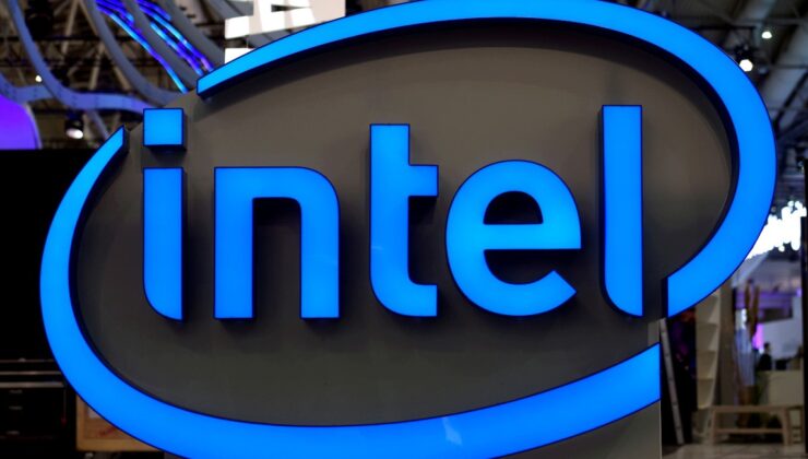 Intel hisselerinde büyük düşüş