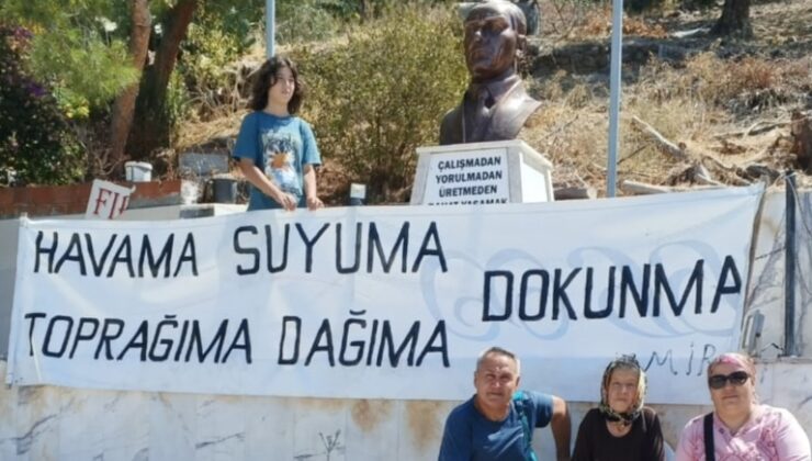 Karaburunlular Erkan Petekkaya’ya ‘DUR’ dedi